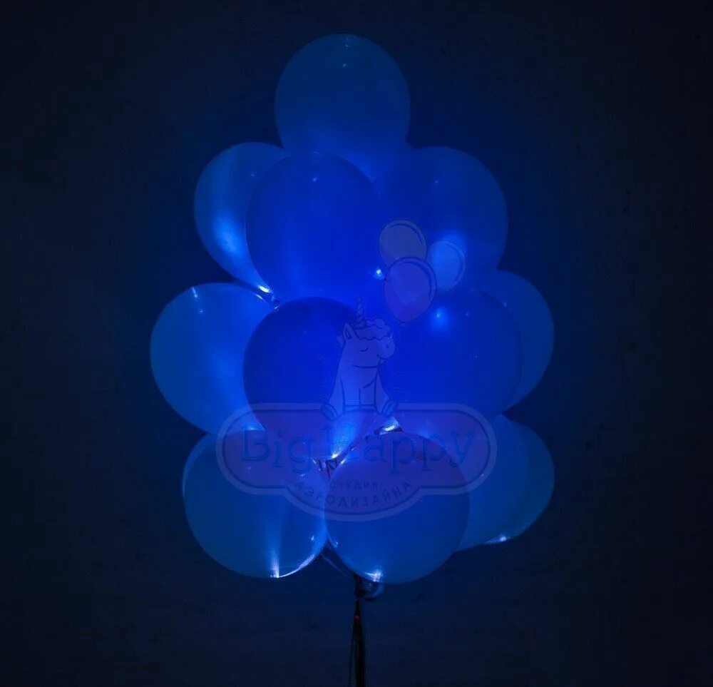Светящихся воздушных шаров. Светящиеся шары. Светящиеся шарики. Воздушные шары со светодиодами. Воздушные шарики светящиеся в темноте.