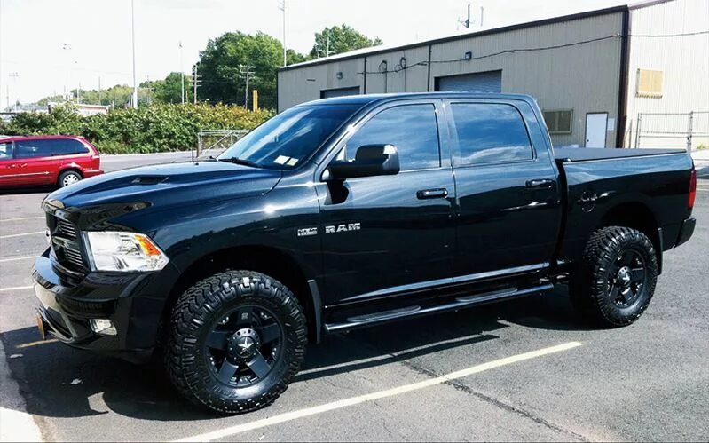 Toyota tundra vs ram. Toyota ram 1500. Toyota tundra 4x4. Toyota ram 1500. Toyota tundra vs ram.