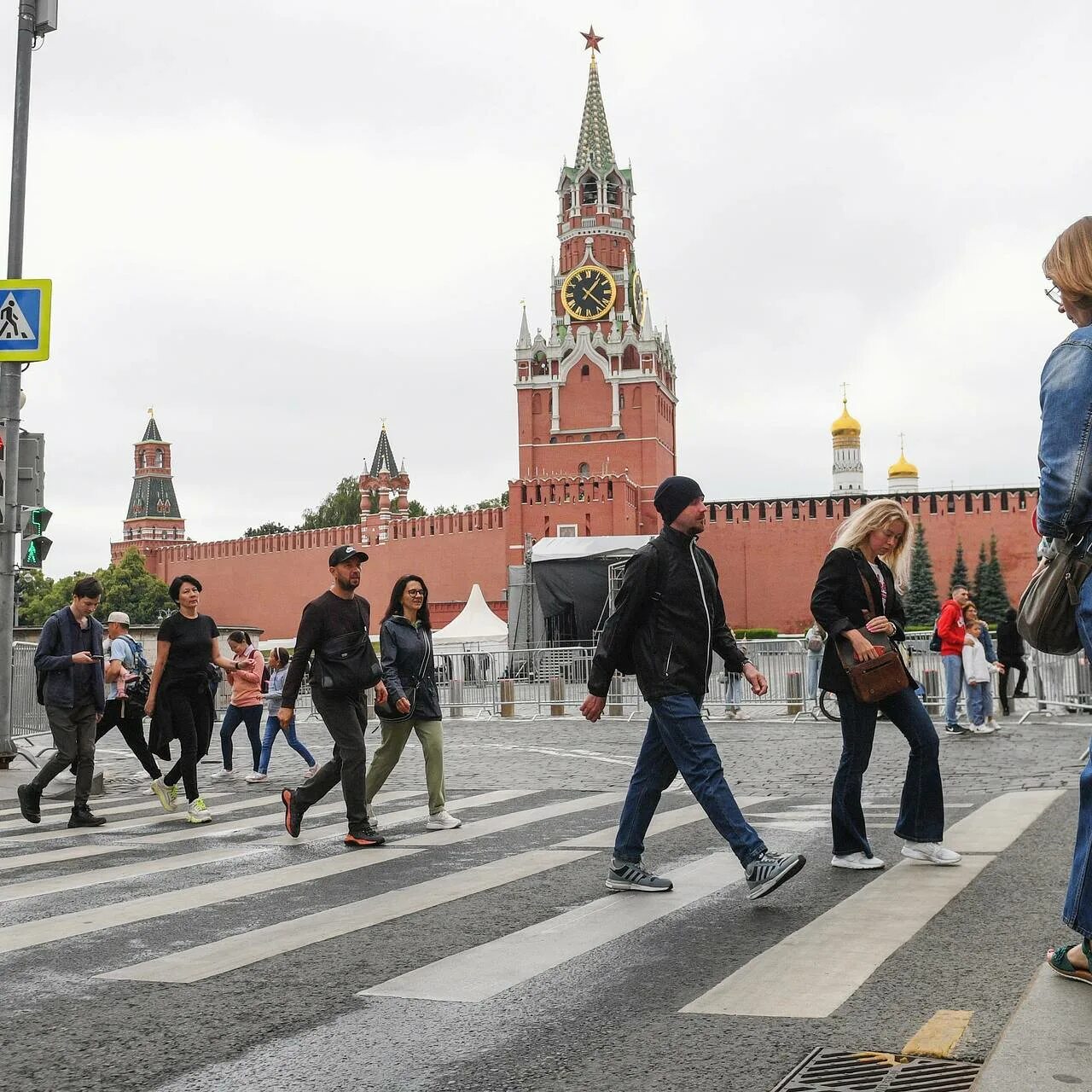 Последние новости дня в москве. Оцепление в Москве. Москва днем. Москва сейчас. Новости Москвы.