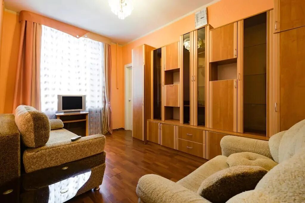 Продаю квартиру центр