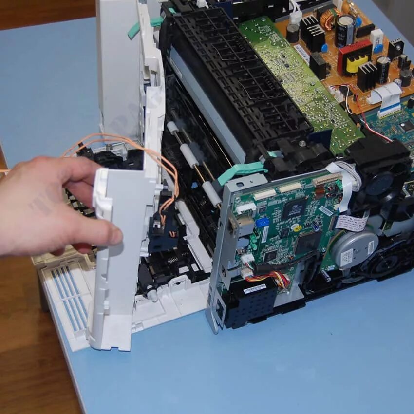 Xerox разбор. Xerox 6015 service. xerox 6015 разборка. модуль ксерографии цветной xerox color 550. wc 6015 снятие узла ксерографии.