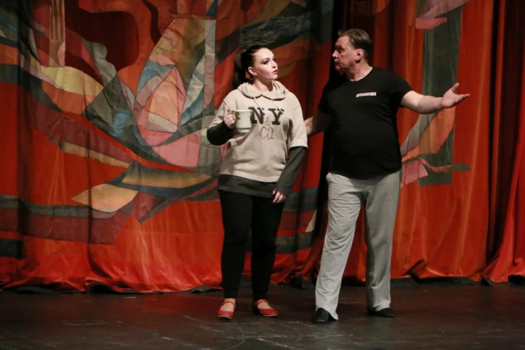 орск драмтеатр ивлева. бенефис актрисы театра афиша фото. бенефис. бенефис татьяны. татьяна ивлева бенефис орск.