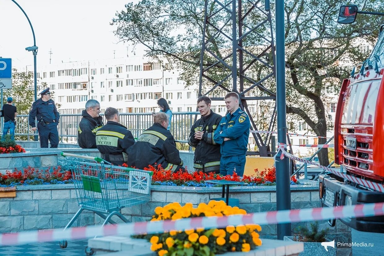 Афиша черемушки владивосток. Черёмушки во Владивостоке. Торговый центр Черемушки Владивосток. Черёмушки русская во Владивостоке. Киберкасса в Черемушках Владивосток.