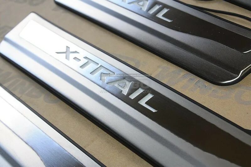 Пороги на х трейл т32. Накладки на пороги nissan x-trail t32. Накладки на пороги nissan x-trail t32. Накладки на пороги х трейл. Пороги на ниссан х-трейл т32.