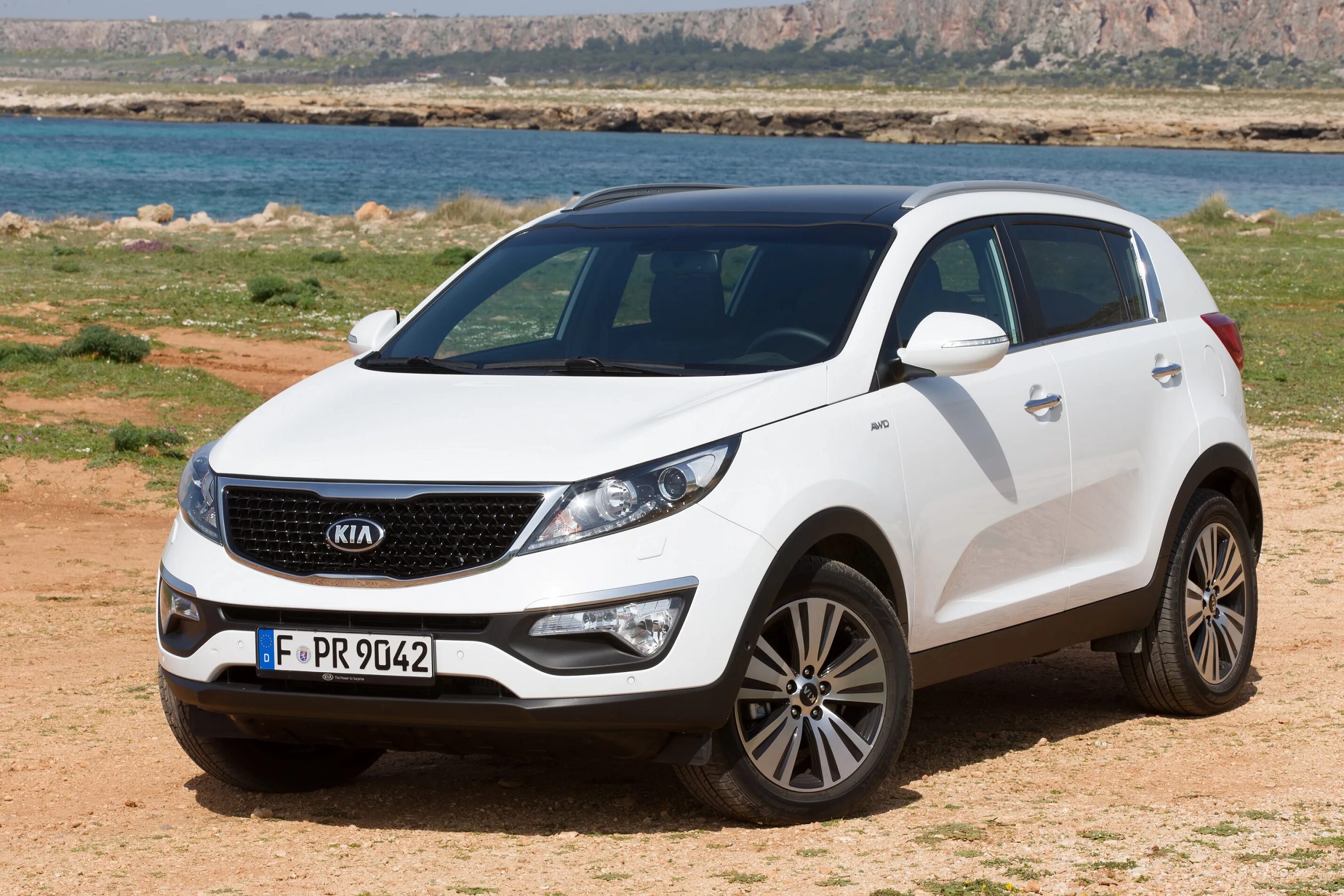 Kia avto. Kia Sportage 2014. Киа Спортаж 2014. Kia Sportage 10. Kia Sportage 3 2014.