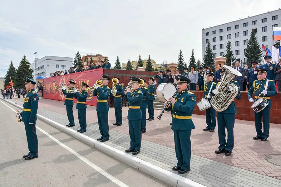 Парад в йошкар оле 9 мая 2024. Йошкар-ола парад 2020. парад йошкар ола. 9 мая йошкар ола. парад победы йошкар-ола 2023.