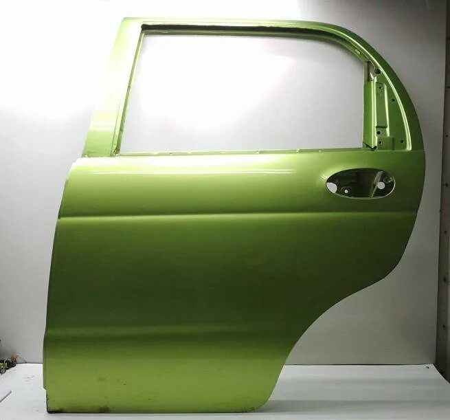 Задняя дверь матиз. Дверь задняя daewoo matiz. задняя дверь дэу матиз. дверь задняя левая матиз. двери дэу матиз салатовый.