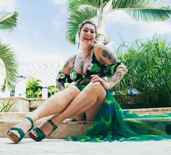 Fully Naked Danielle Colby-Cushman Showing Her Big Beautiful Booty and More...