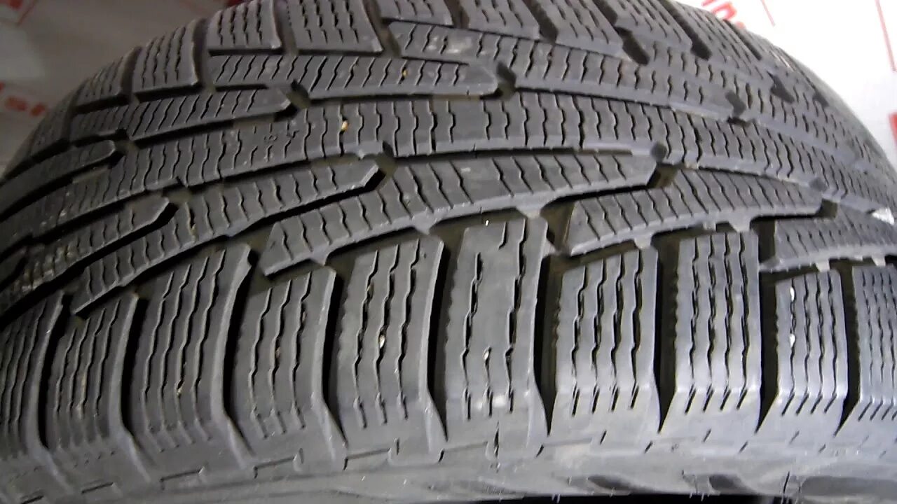 Nokian Hakkapeliitta r r17. Hakkapeliitta r RUNFLAT r17 липучка. Nordman rs2 SUV. Nokian Tyres Hakkapeliitta r 225/50 r17. Шины 255 65 купить