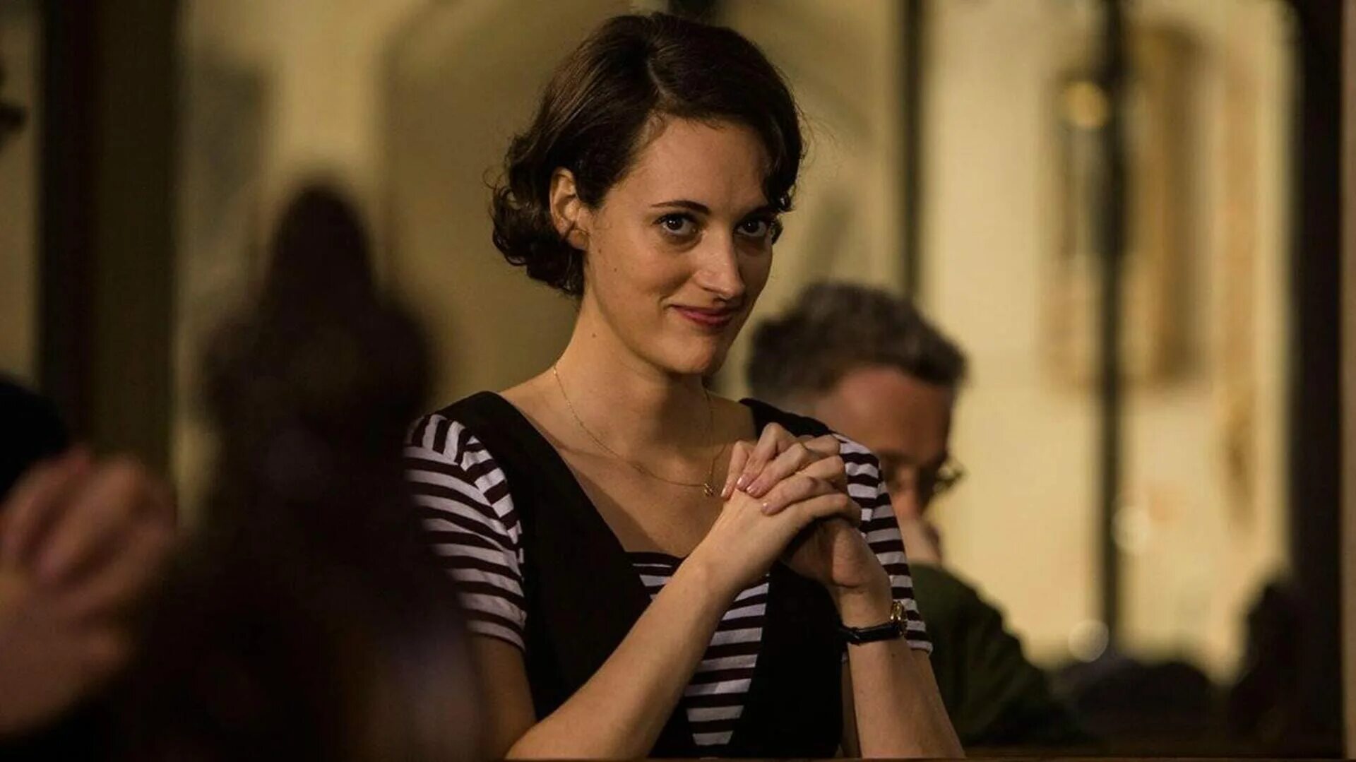 Fleabag watch. Фиби Уоллер-бридж дрянь. Дрянь / Fleabag.