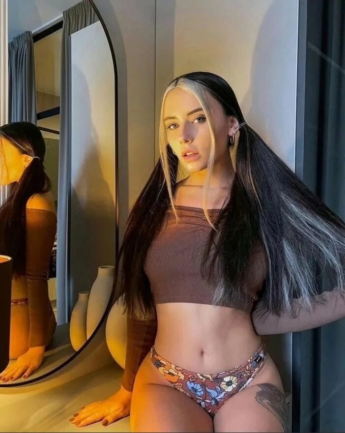 Arilaviee сгоаля. Филиппенко анастасия тольятти. Arilaviee онлифанс. Модель ariel arilaviee. Arilaviee сгоаля.