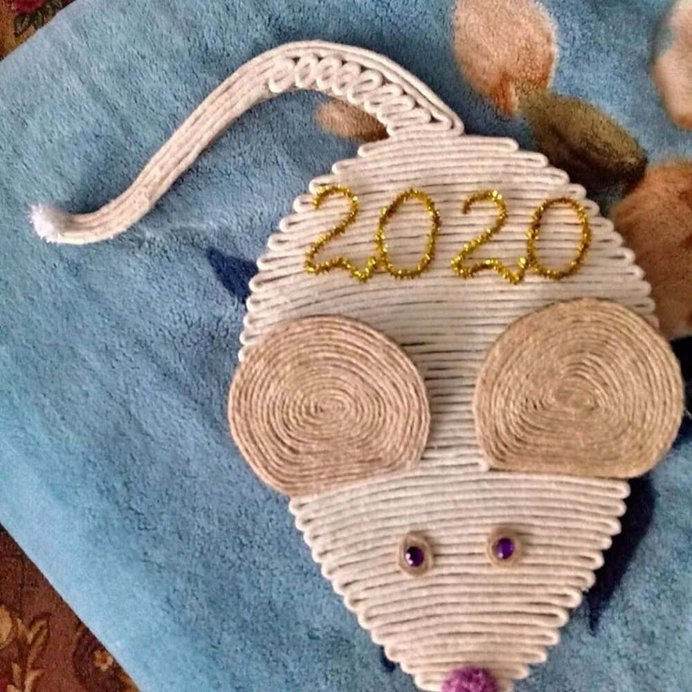 Поделки 2025 год. Поделки на год. подделкк символ года 2025.