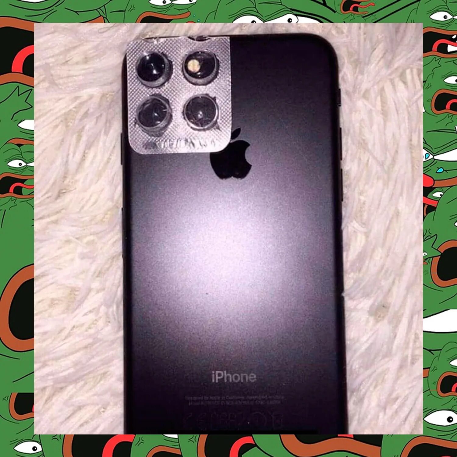 Iphone 100 pro max. смешной айфон. айфон 15 про макс прикол. айфон 15 про макс прикол. новый iphone 13 pro max.