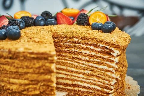 Торты и кулинария медовик