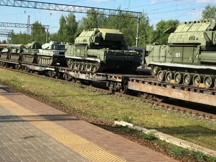 Эшелон российских