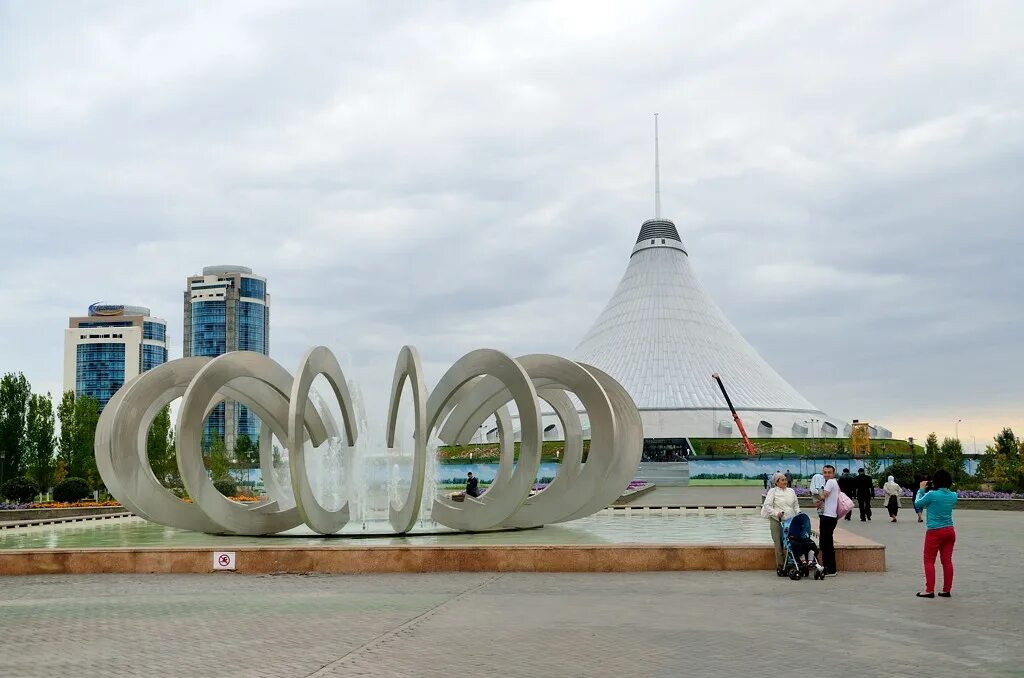 Экскурсии в астане. Астана экскурсии. Astana Dollar building. Картинка Хан Шатыр для раскраски.