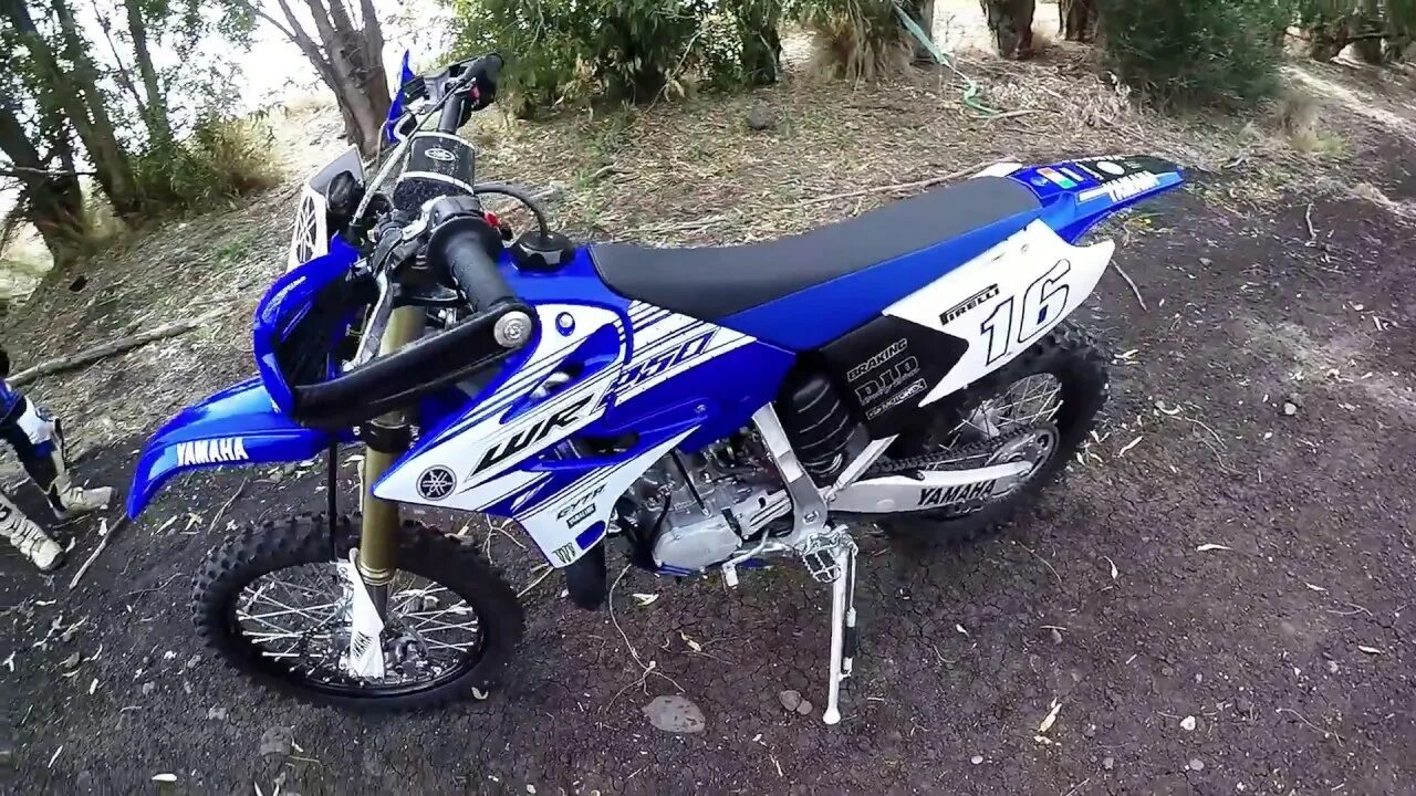 Yamaha WR 250 2t. Ямаха ВР 250 2 Т. Yamaha 2t эндуро. Yamaha 250 2t эндуро.