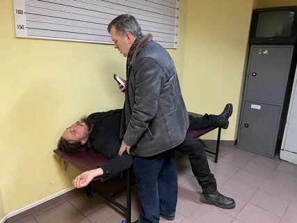 Вызвать адвоката