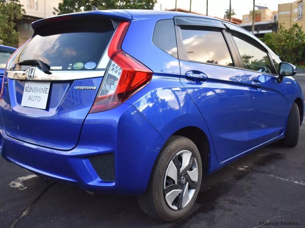 Honda Fit 2014 гибрид. Honda Fit Hybrid. Honda Fit Hybrid 2017. Honda Fit Hybrid синий. Фит гибрид 2014