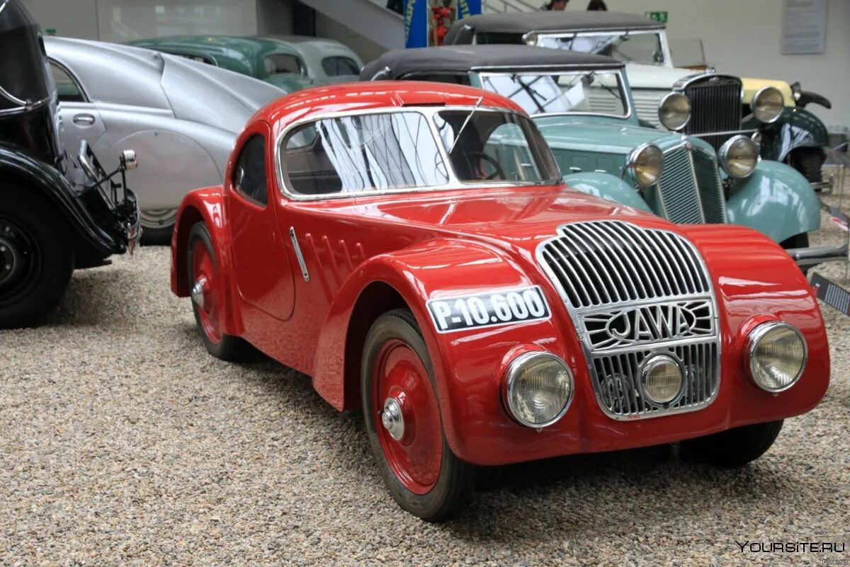 Чешские автомобили марки. Шкода фелиция 2. Чешские машины марки. 1970 skoda 110r coupe. Чешские автомобили.