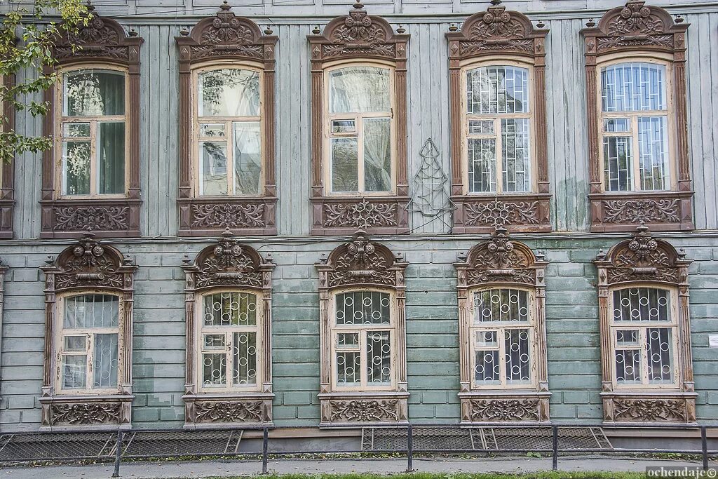Сибирский торговый банк тюмень республики 30. Усадьба тюмень. Сибирские дома тюмень. Республики 30 тюмень. Дом замятина тюмень.