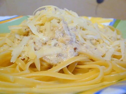 Паста с пармезаном. Спагетти с курицей и помидорами. Спагетти в сливочном соусе в духовке. Итальянская паста с грибами. Жидкий подлив к макаронам.