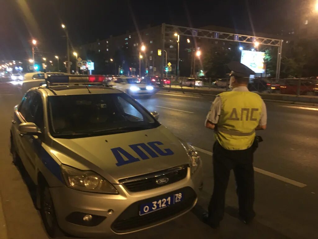 Дпс питер. Рейд декабрь 2022 пьяный водитель пенза. Полиция санкт-петербурга. Питерские машины. Дпс спб.