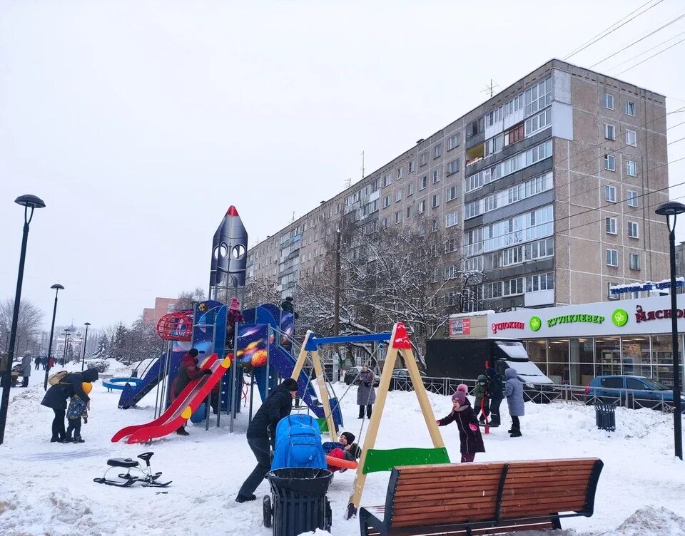 Недвижимость в нижнем новгороде. Советская 7 нижний новгород. Ул судостроительная д 2 нижний новгород фото дома. 7 октября нижний новгород. Нижний новгород ул профинтерна.