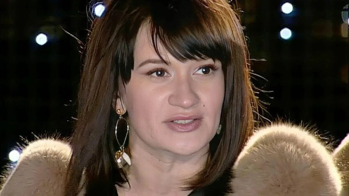 Дом бушиной. Дом бушиной. Бушина дом 2. Лена бушина дом 2 сейчас. Лена бушина сейчас.