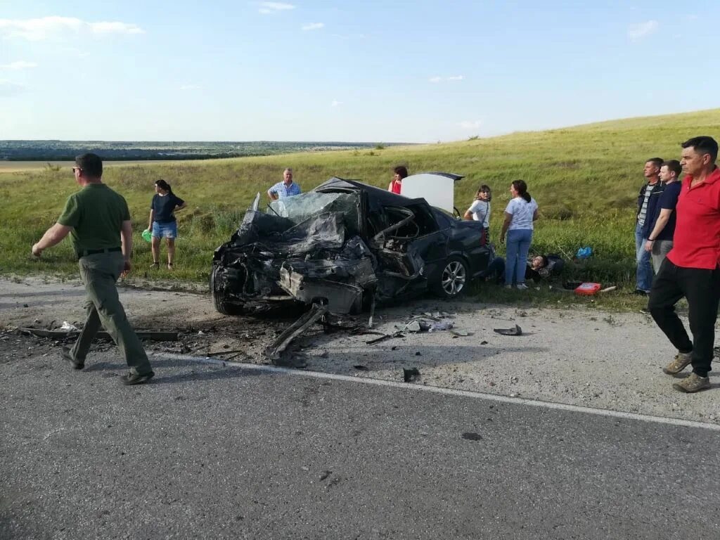 Волгоград каменск шахтинский. ДТП В Ростовской области. Большая авария на трассе.