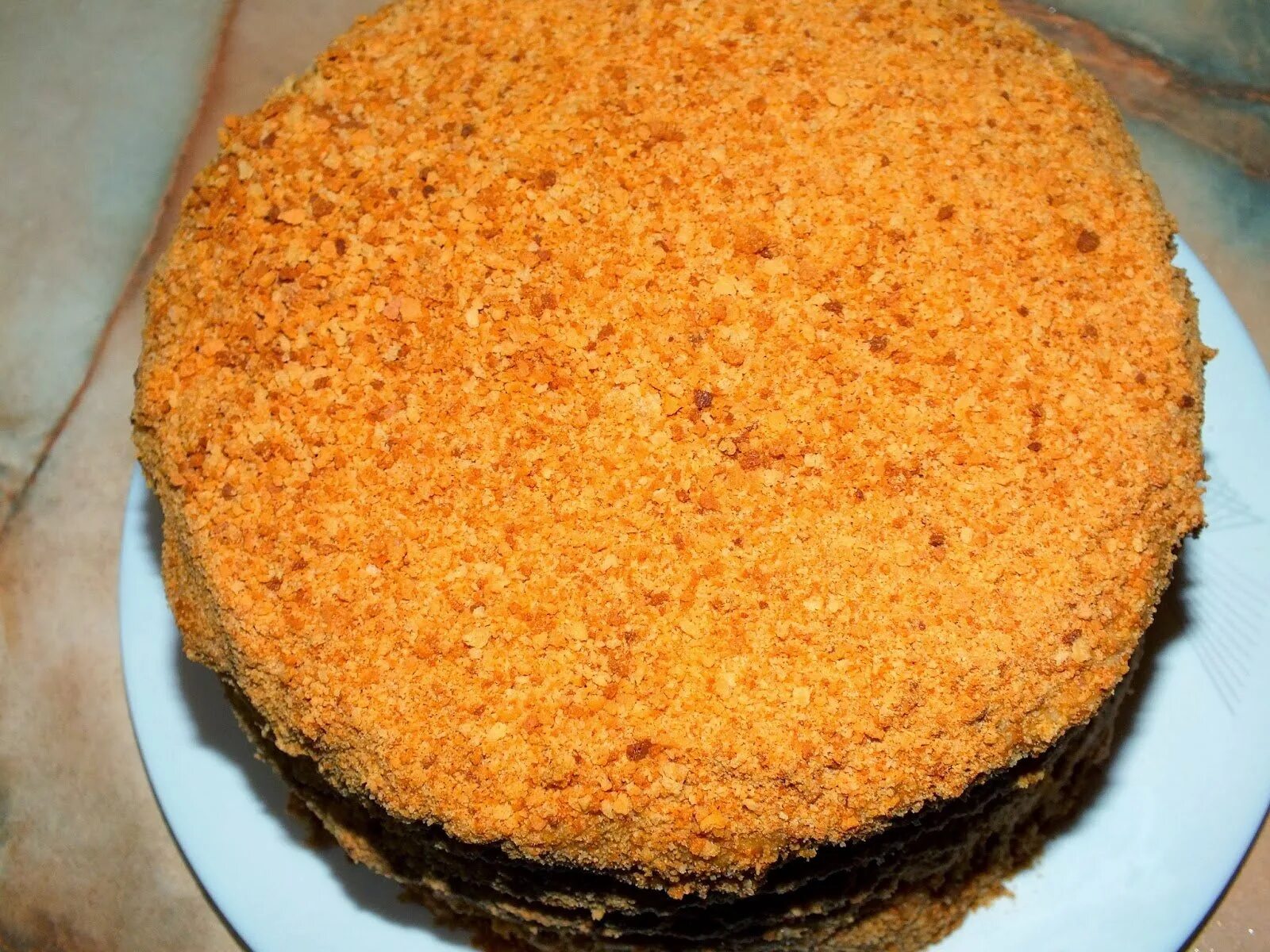 Пошаговый рецепт рыжика. Тортик Рыжик. Торт Рыжик фото. Торт Рыжик на сковороде. Пирожное Рыжик.