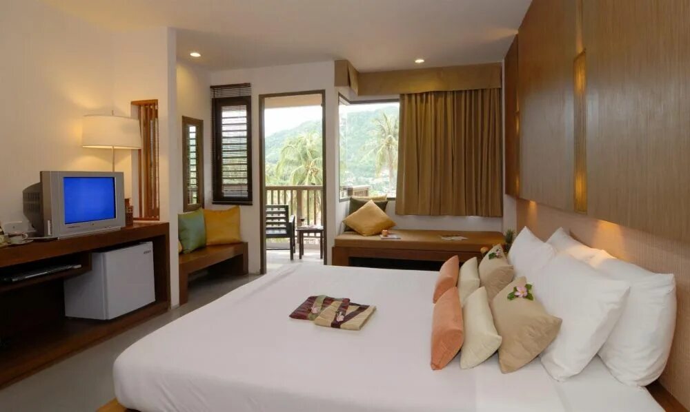 Peach blossom 4. Пич блоссом пхукет отель. Peach blossom resort пич блоссом резорт. Отель peach blossom resort 4*. Пич блоссом пхукет отель.