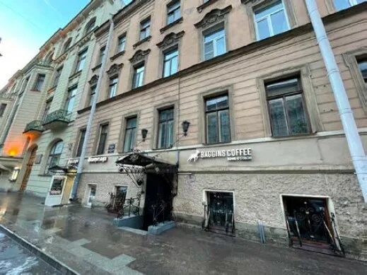 Снять комнату в 5-комнатной квартире 25,5 м² по адресу Санкт-Петербург, Моховая 