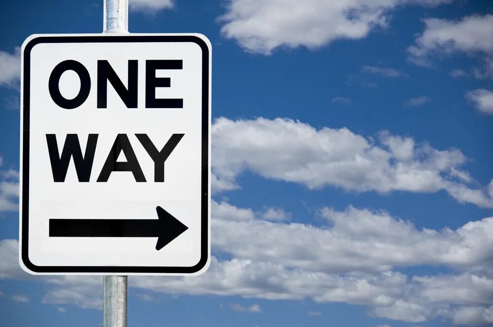 One way. Знак one way. One way указатель. Фото one way.