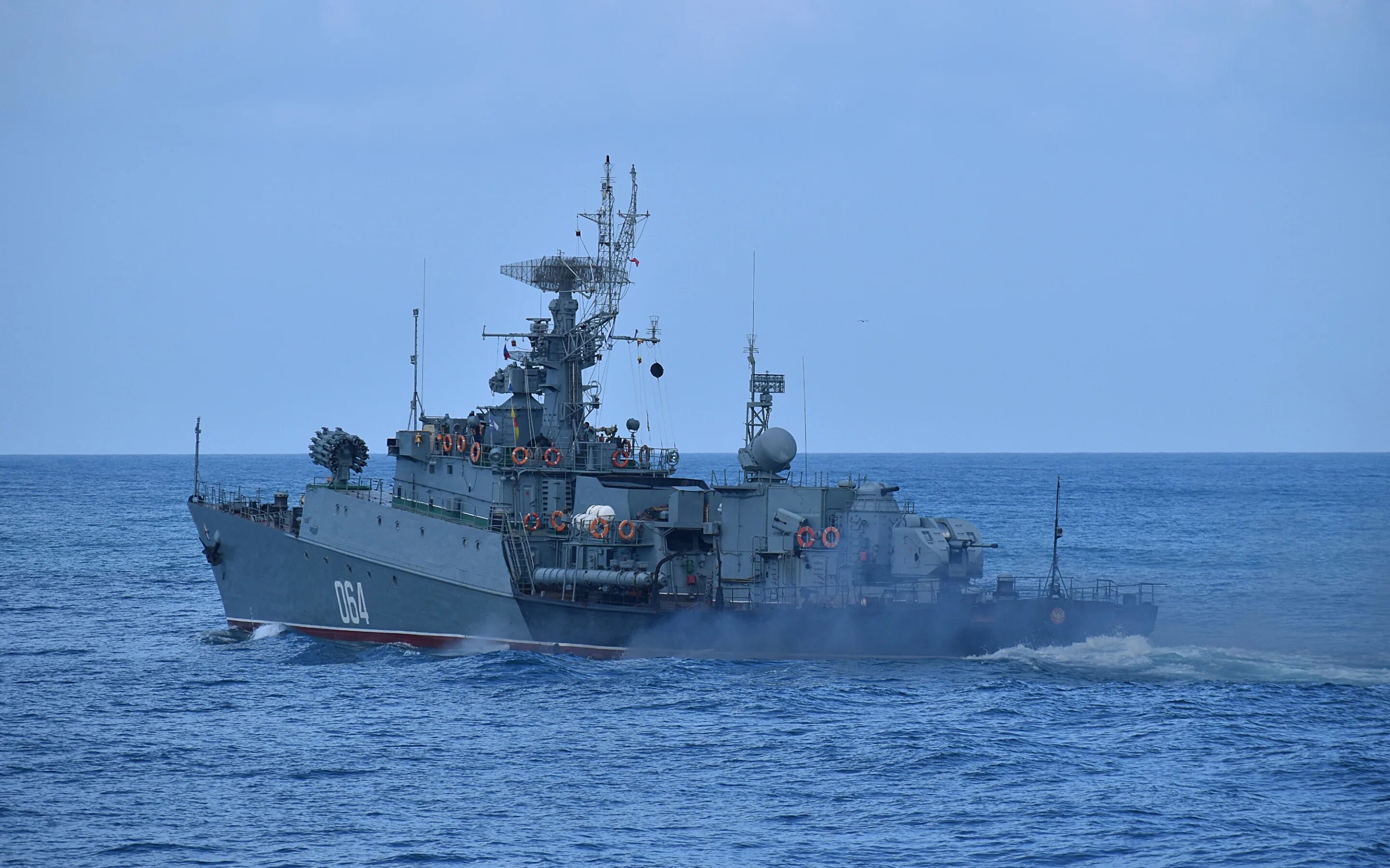 Прицеп-цистерна 4000л пожарная. Пожарный прицеп мс-2ц. Пкп-4 водолей. Мпк проекта 1124м альбатрос. Малые противолодочные корабли проекта 1124 (1124м) «альбатрос».