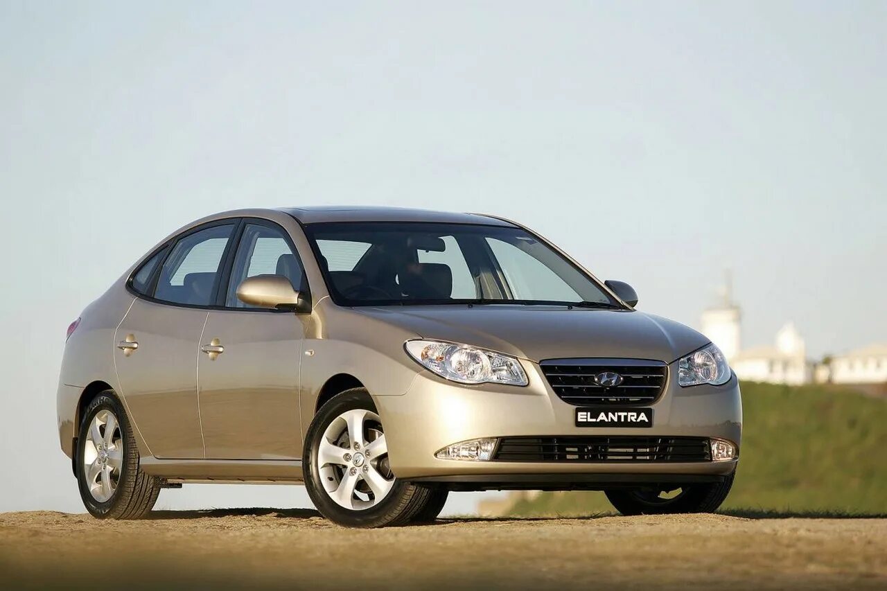 Hyundai elantra китай. Hyundai elantra hd 2006. хендай элантра хд 2006. элантра hd хэтчбек. хендай gold 2007.