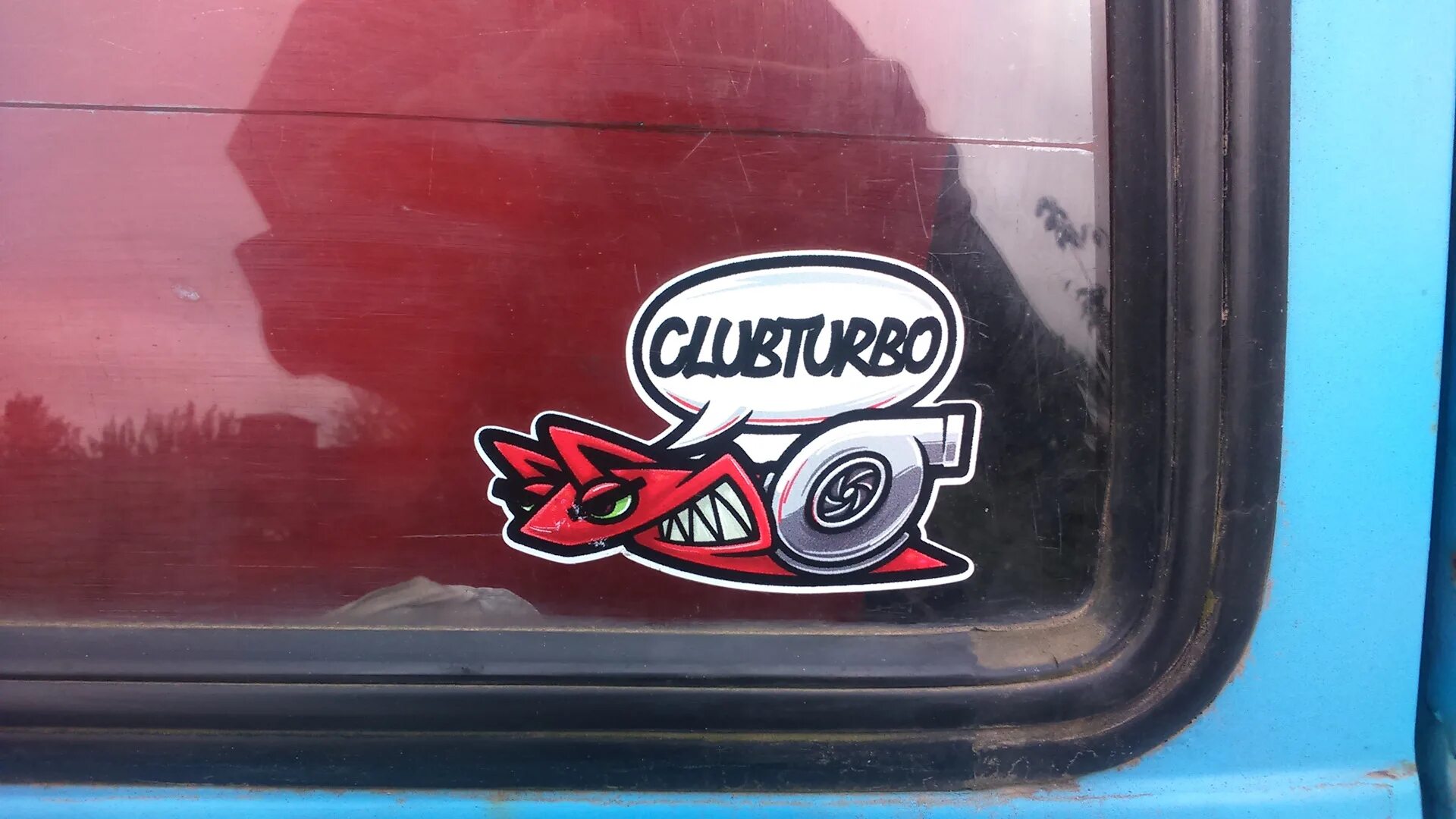 Тюнинг магазина в самаре. Винил dftz. Clubturbo ростов-на-дону. Боди-кит mcateam. Наклейка турбо гараж.