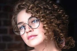Pencil Curls & How To Get Them With 5 Easy Tutorials 6E8