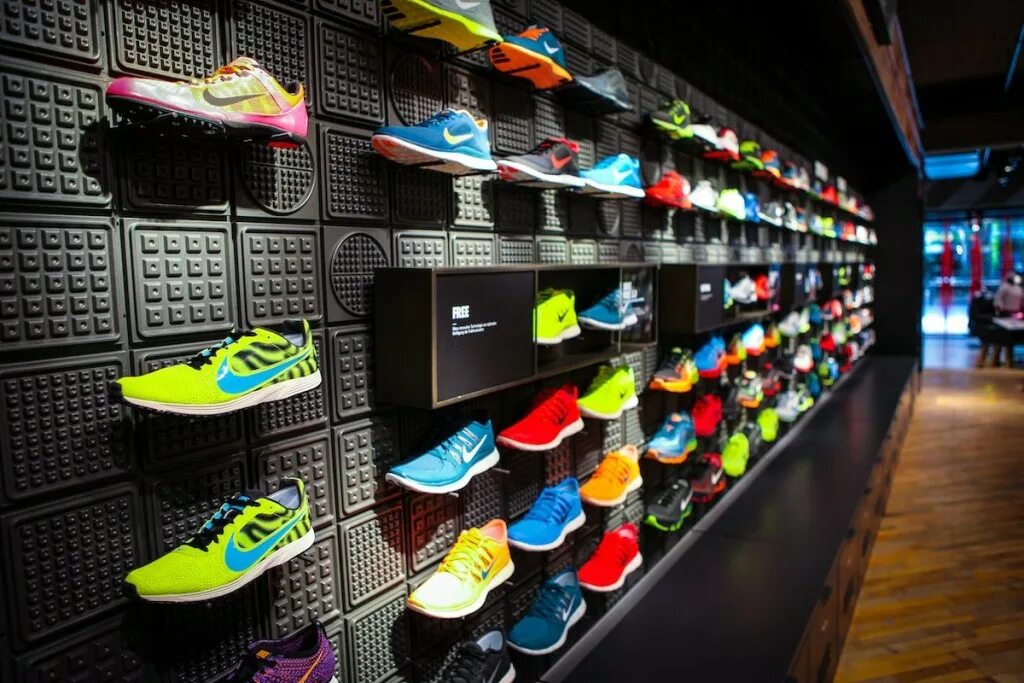 Nike adidas Magazin. Nike Magazin Turkiya. Nike Shoes Store.