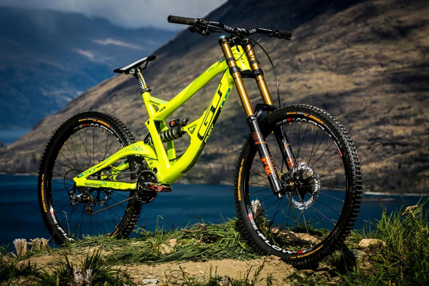 Двухподвес gt Fury 2015. МТБ горный двухподвес. Двухподвес Kona Downhill. Gt двухподвес 2021.