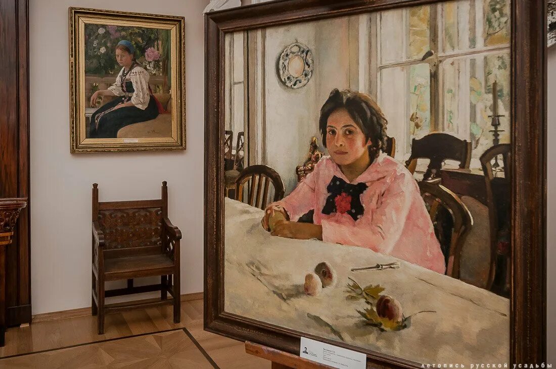 Девочка с персиками картина галерея. «Девочка с персиками» 1887 г. Портрет Серова девочка с персиками. Абрамцево усадьба девочка с персиками.