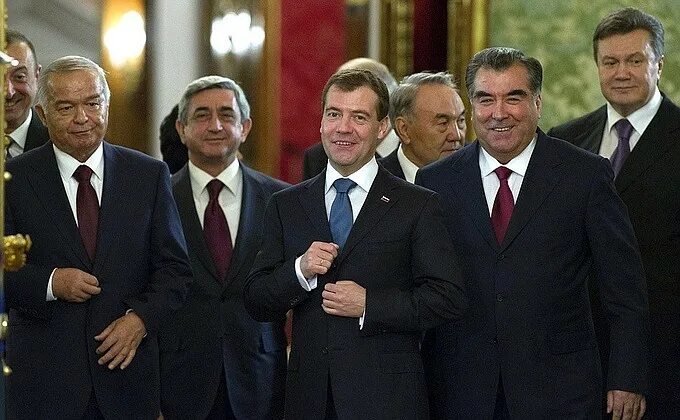 Об участии И.Шуневича в заседании СМВД СНГ - Посольство Республики Беларусь в Аз