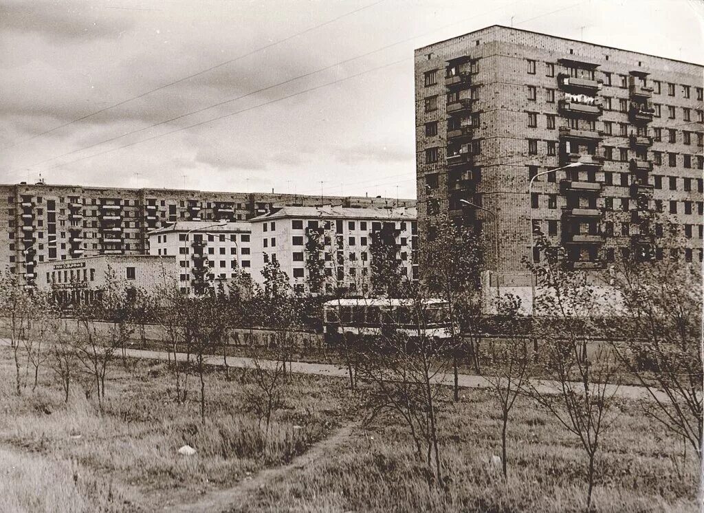 Красноярск советское время. Улица Щорса Красноярск 1970. Красноярск в 70 годы. Красноярск 1990. Красноярск Черемушки 70е годы.