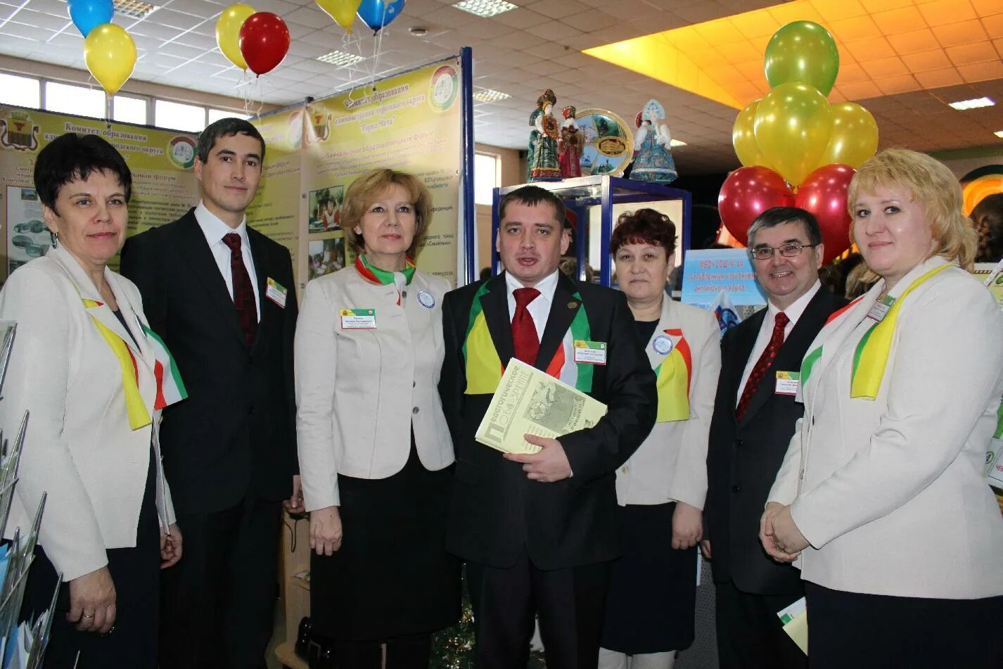 Школьный комитет. Алейский 25 рубцовск центр творчества. Комитет по образованию алейск. Комитет по образованию алейск. Комитет по образованию алейск.