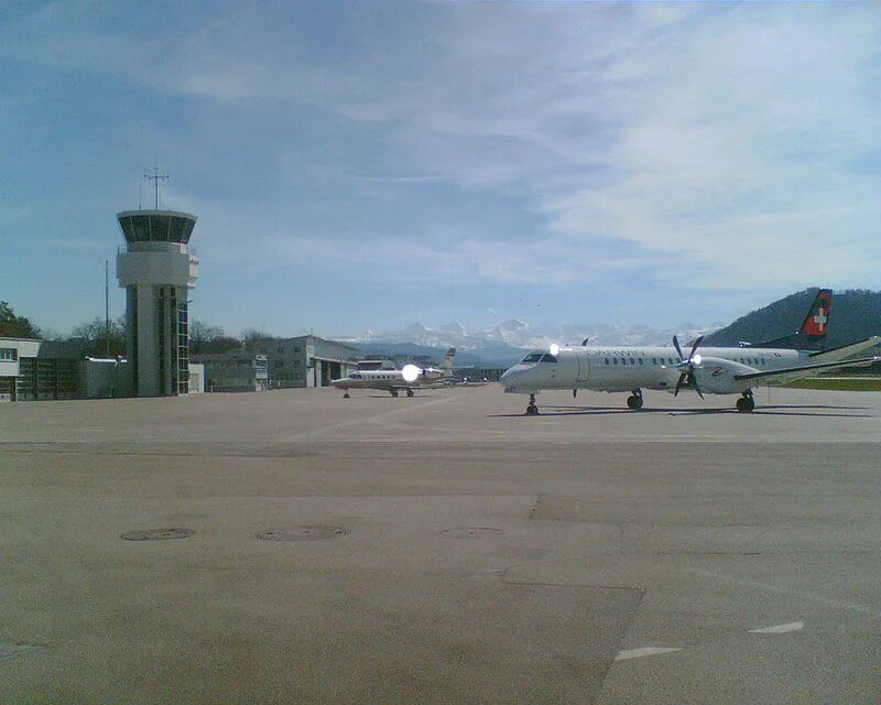 Сьон аэропорт. Самедан аэропорт. Bombardier cs500. Global 6000. Авиакомпания дубай.