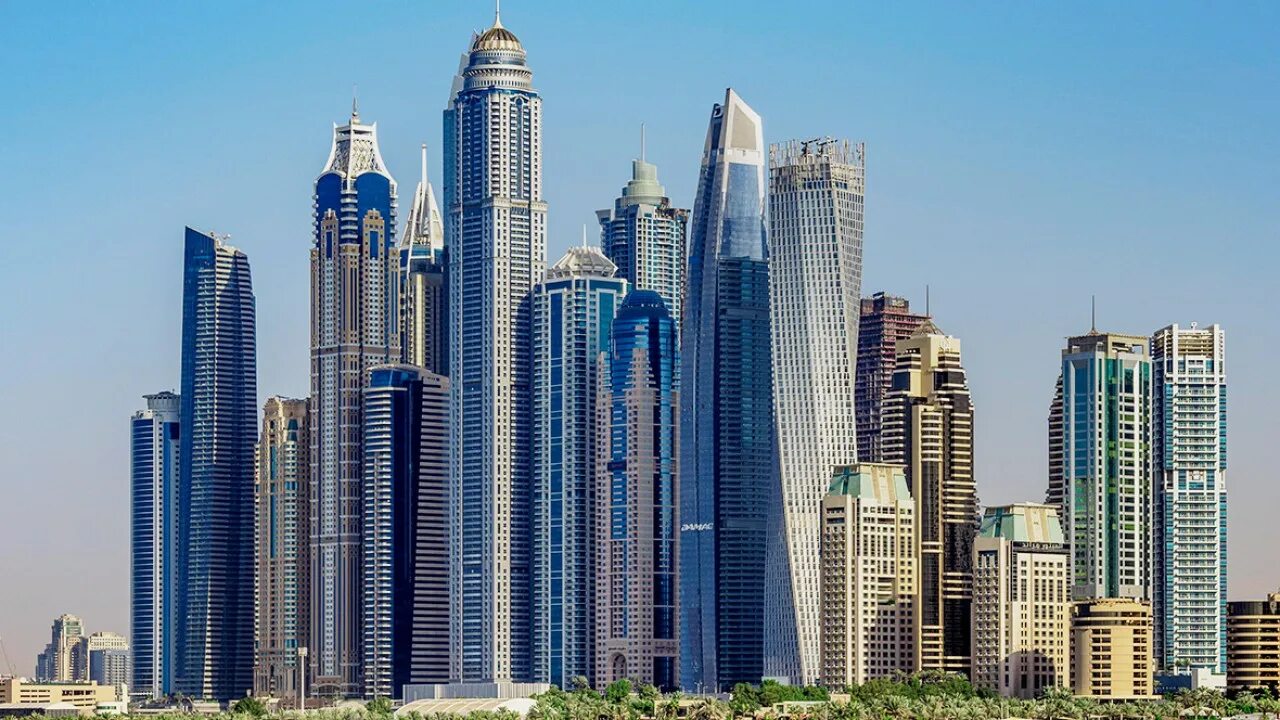ОАЭ столица Дубай. Абу Даби здания. Башни-Близнецы Emirates Park Tower.
