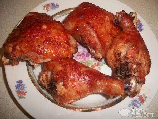 винегрет запеченная ножка куриная. маринад для крылышек куриных в духовке с соевым соусом. «куриная голень, запеченная с желтым и красным перцем. голень куриная. куриные ножки в духовке с соусом.
