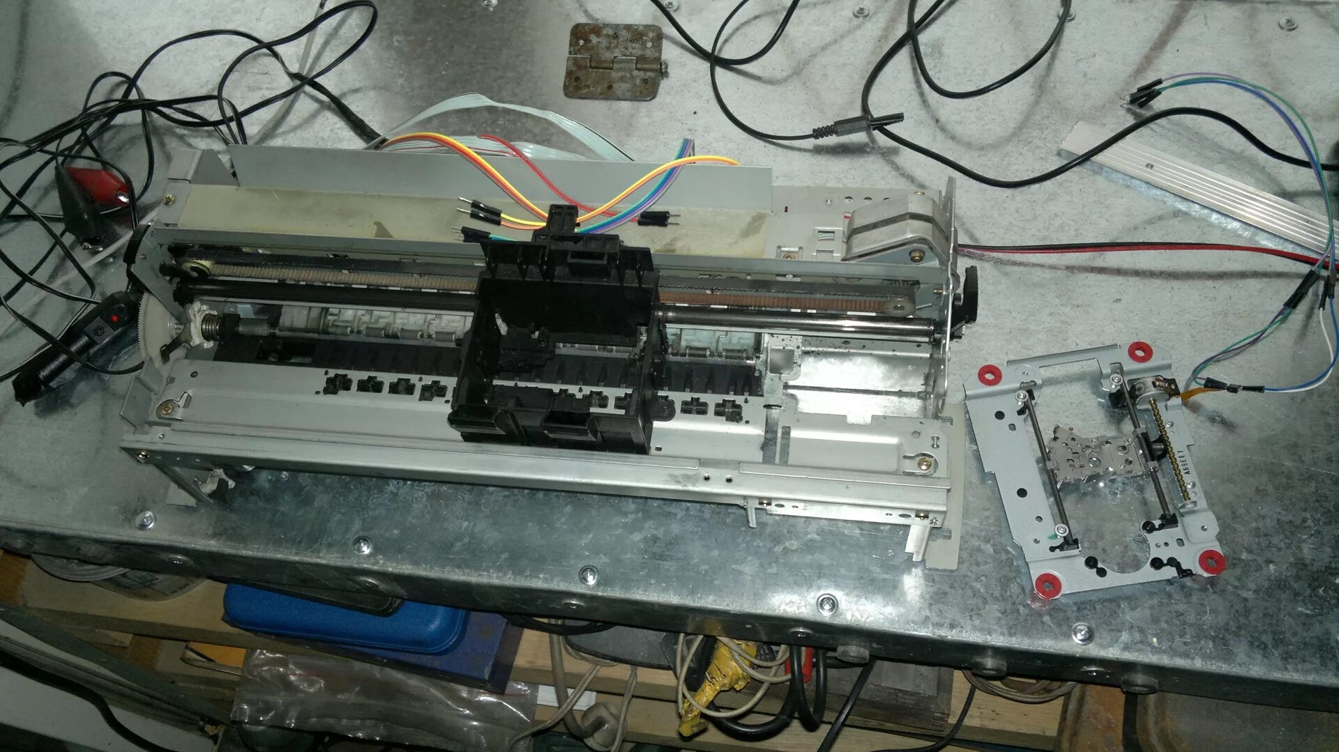 плоттер из принтера. самоделки из принтера. принтер стар nx 1000. электродвигатель старого принтера. лазерный гравёр из сканера.