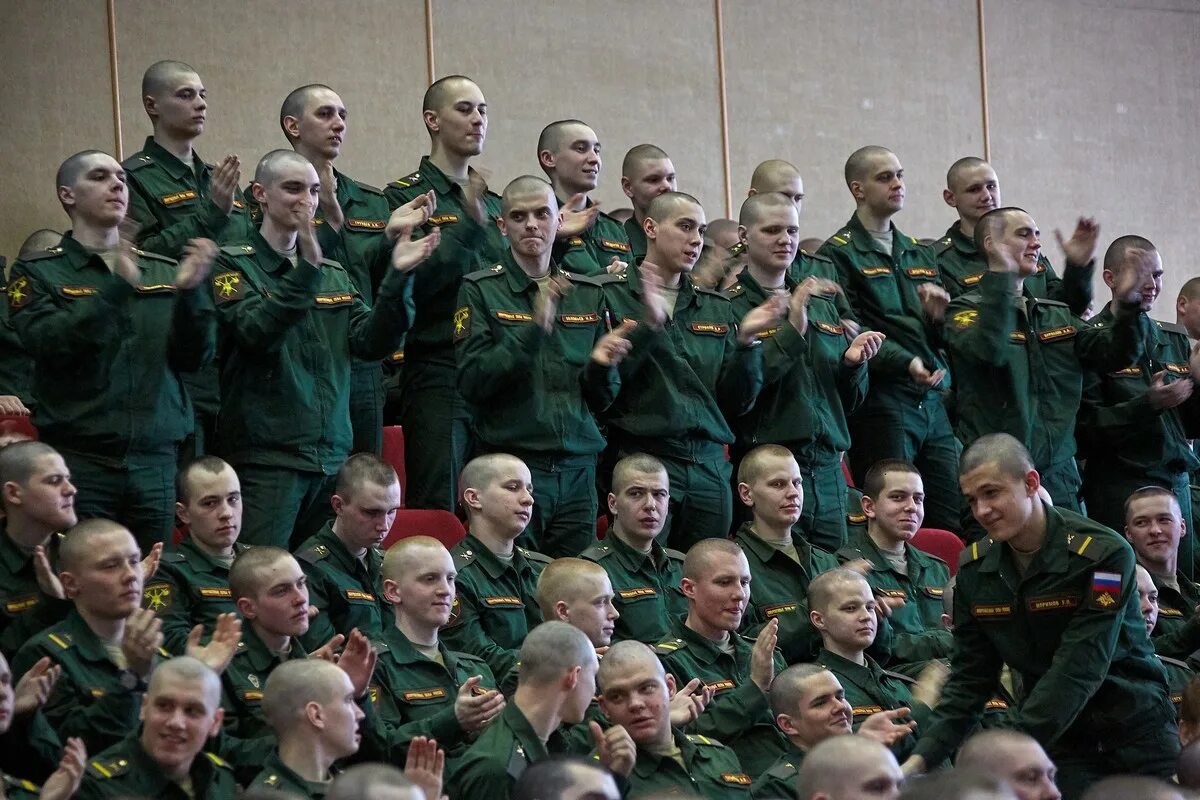 В семеновском полку. В семеновском полку