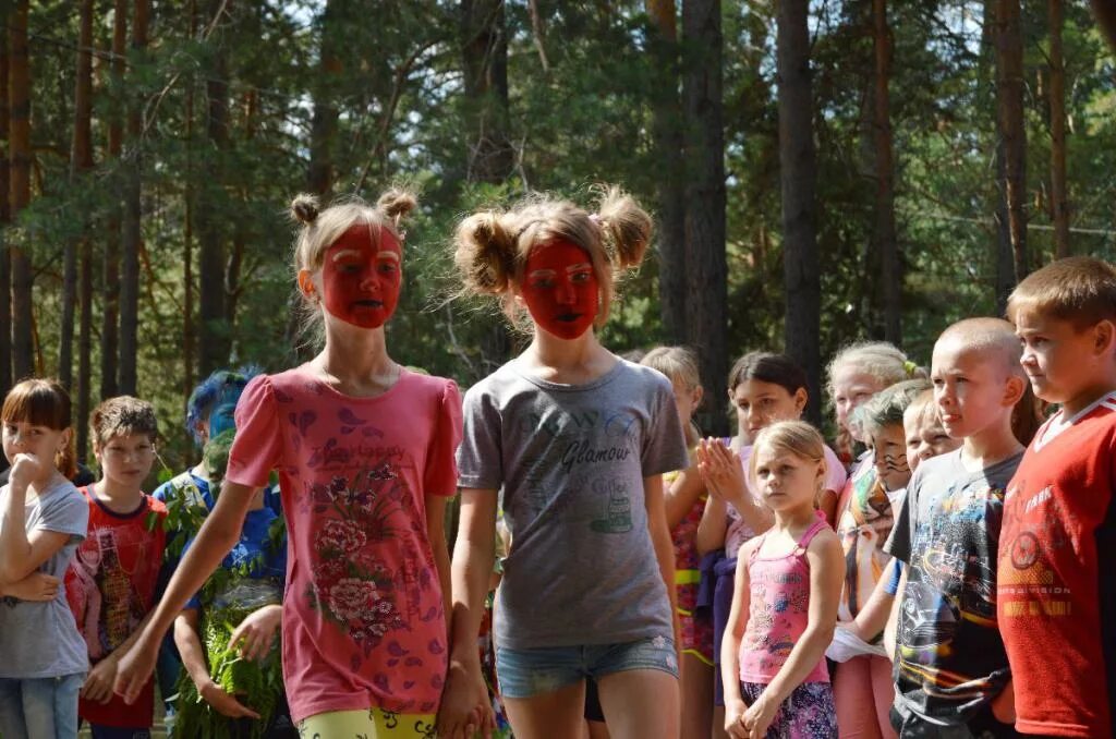 Сайты детского лагеря салют. Лагерь салют бугульма. летний лагерь салют. вика рыбкина лагерь салют. лагерь салют душ.